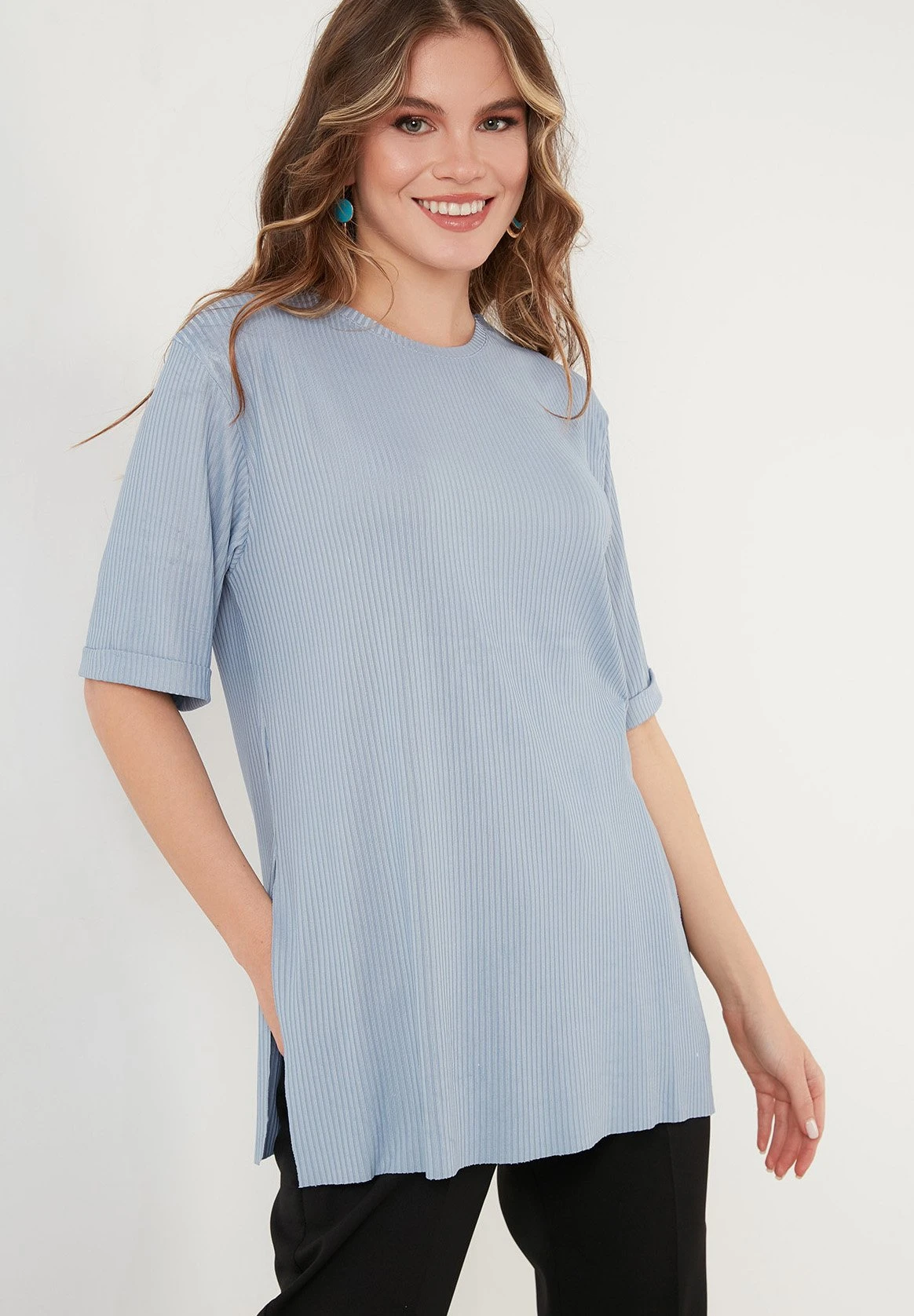LELA Slim Fit - Blusa - Baby Blue
