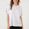 LELA Crew Neck- Camiseta Básica - White