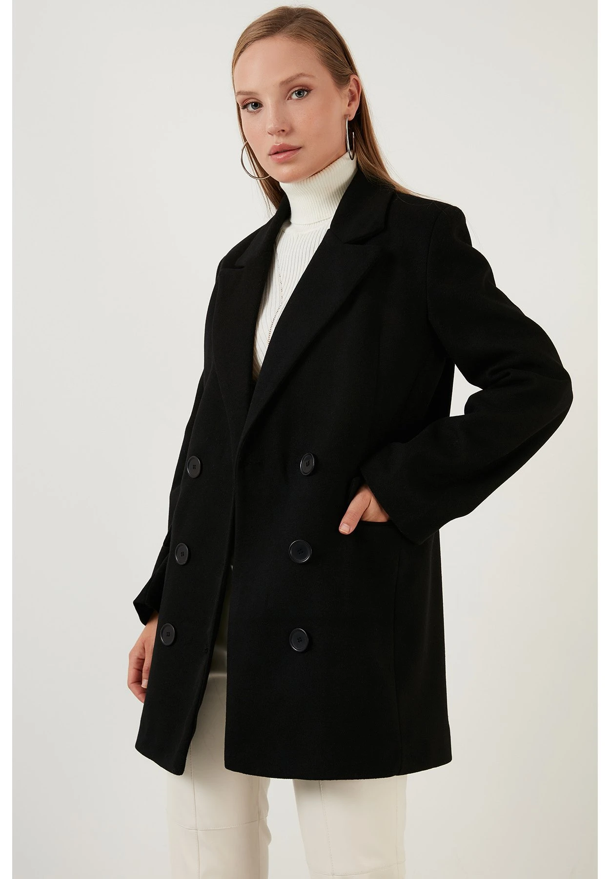 LELA Abrigo Corto - Black - Imagen 6