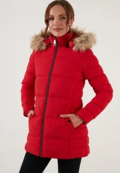 LELA Slim Fit - Chaqueta De Invierno - Red