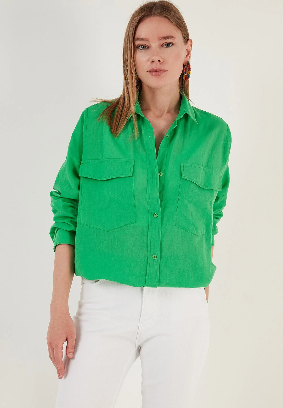 LELA Loose Fit - Camisa - Green - Imagen 4