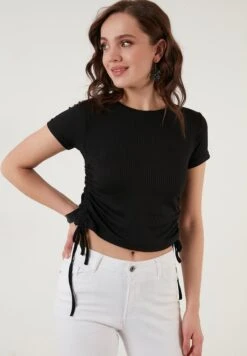 LELA Slim Fit - Blusa - Black