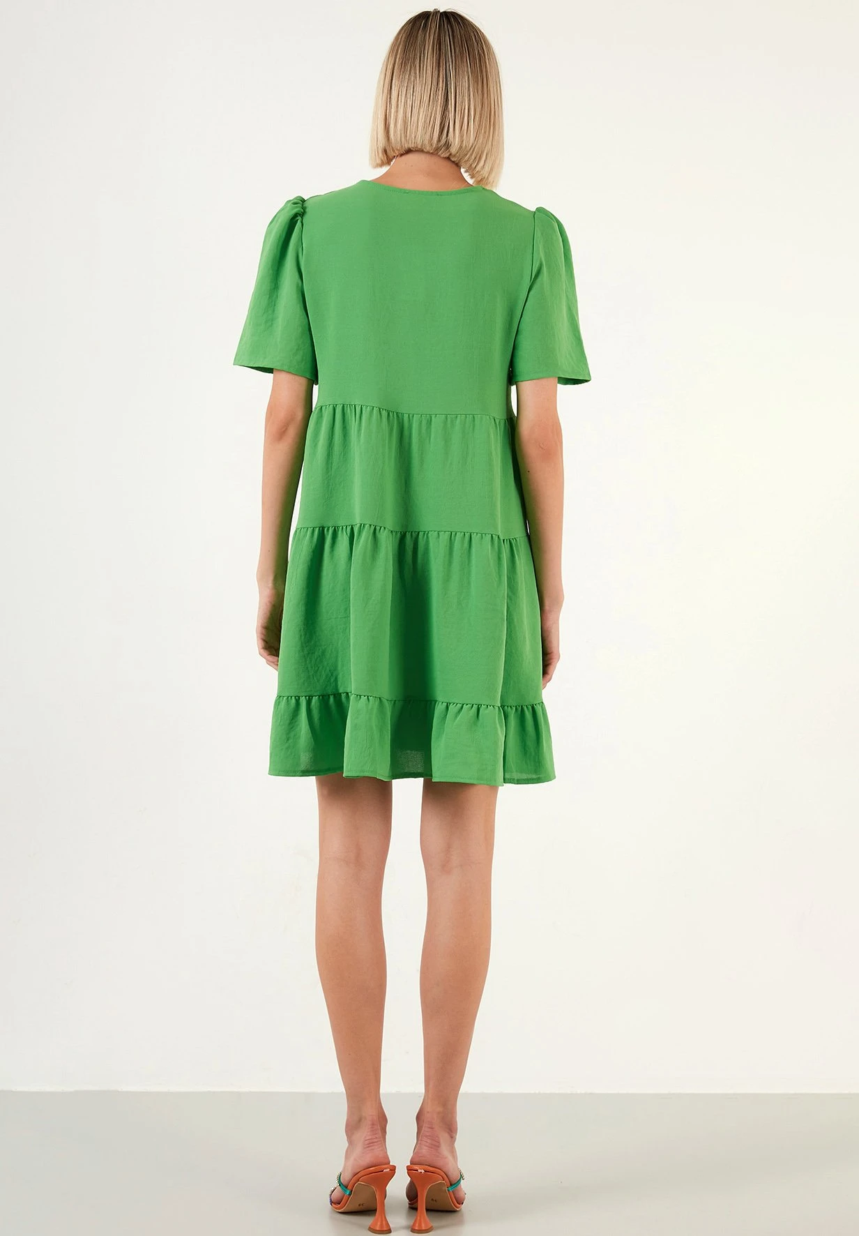 LELA Loose Fit - Vestido Informal - Benetton Color - Imagen 3