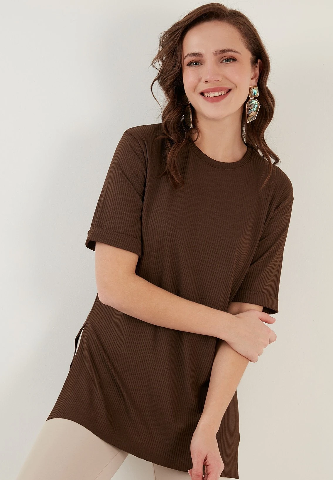 LELA Slim Fit - Blusa - Dark Brown