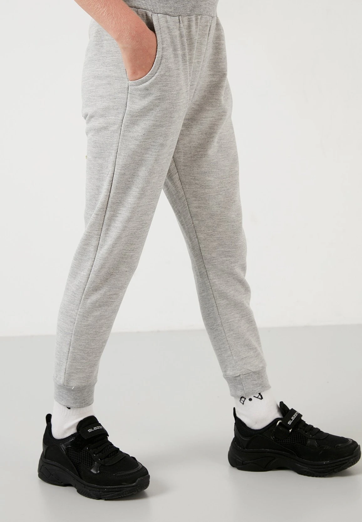 LELA Regular Fit - Chándal - Black Grey - Imagen 4