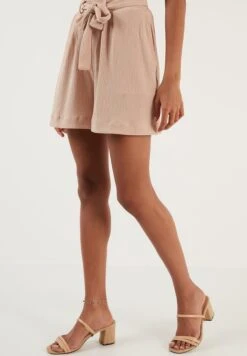 LELA Regular Fit - Shorts - Stone