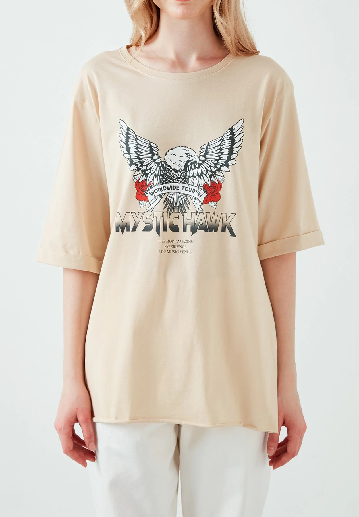 LELA Loose Fit - Camiseta Estampada - Stone Colored - Imagen 4