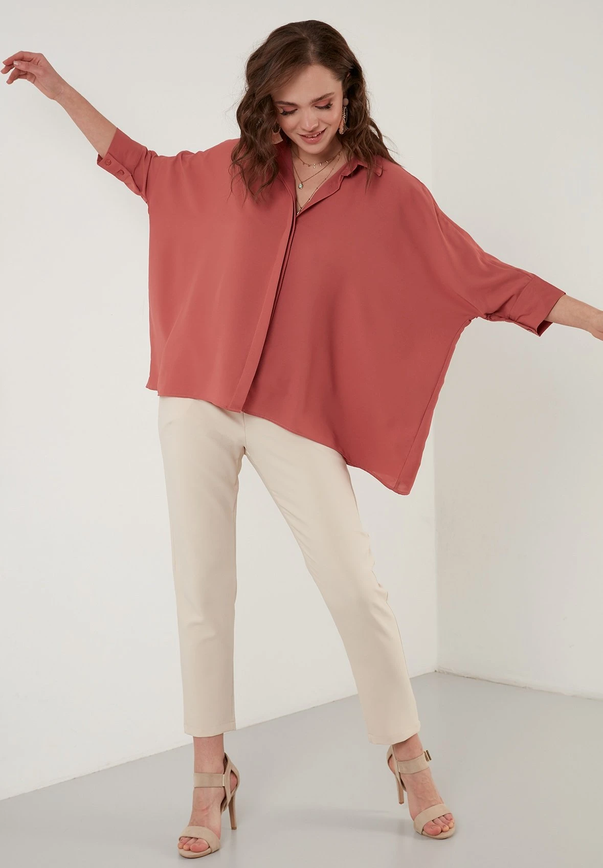 LELA Oversized - Camisa - Dusty Rose Color - Imagen 2
