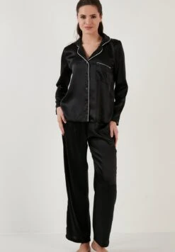 LELA Regular Fit - Pijama - Black