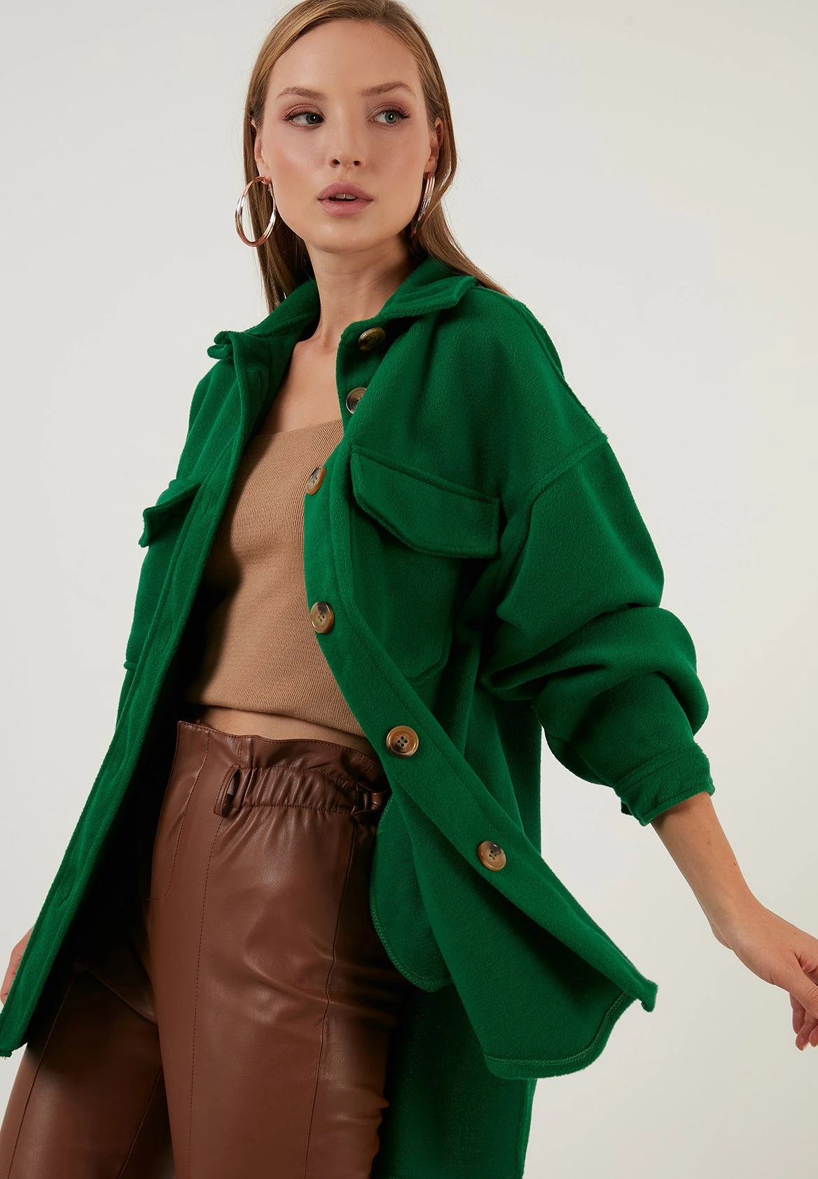 LELA Loose Fit - Chaqueta Fina - Benetton Color - Imagen 3