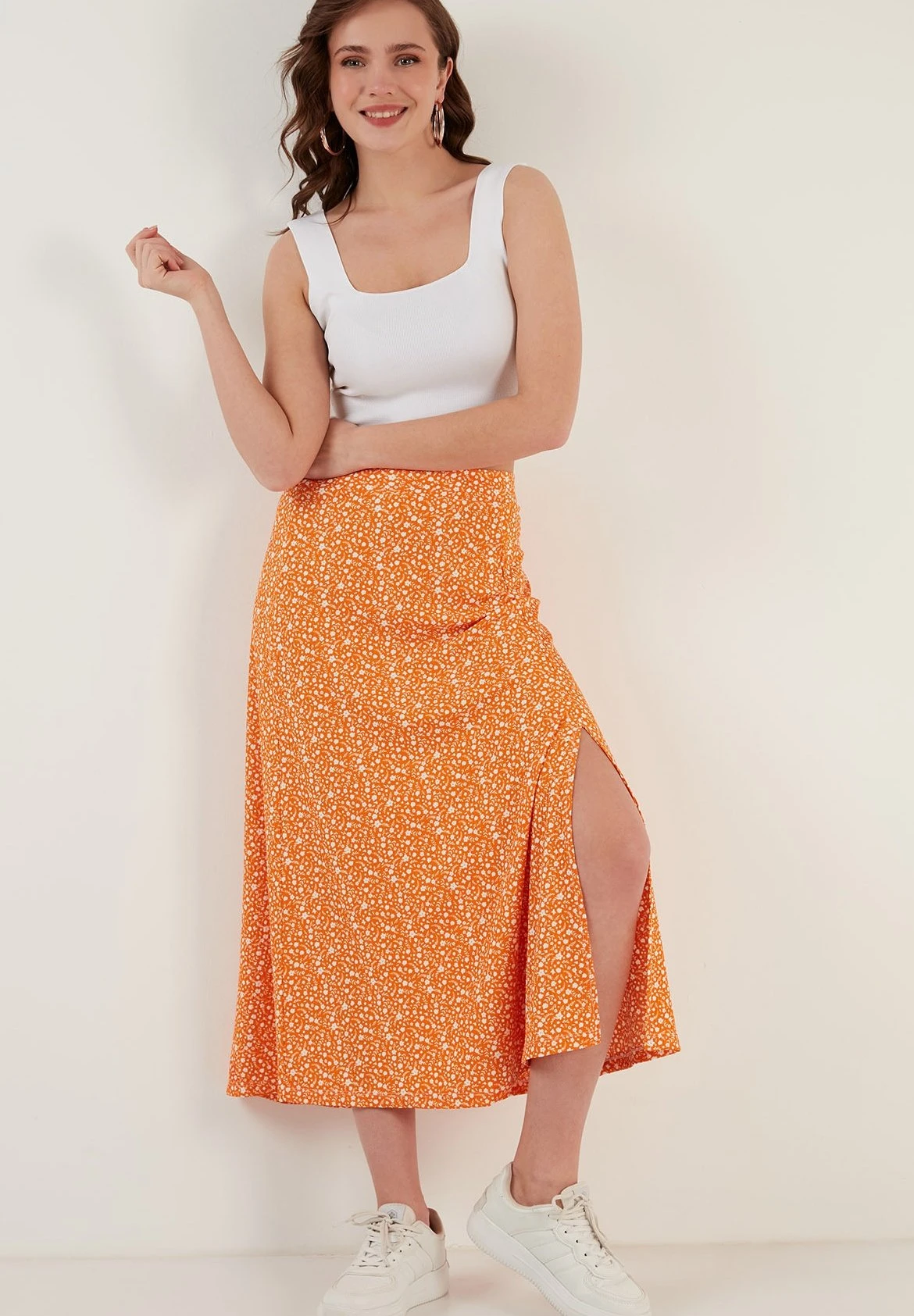 LELA Falda Acampanada - Orange