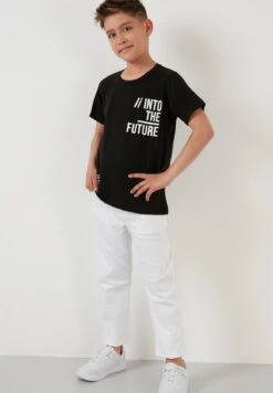 LELA Regular Fit - Camiseta Estampada - Black