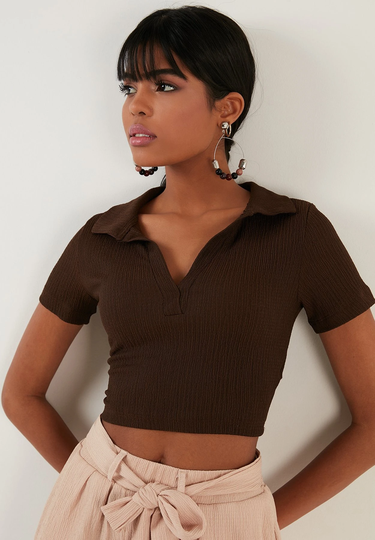 LELA Slim Fit - Blusa - Brown - Imagen 4
