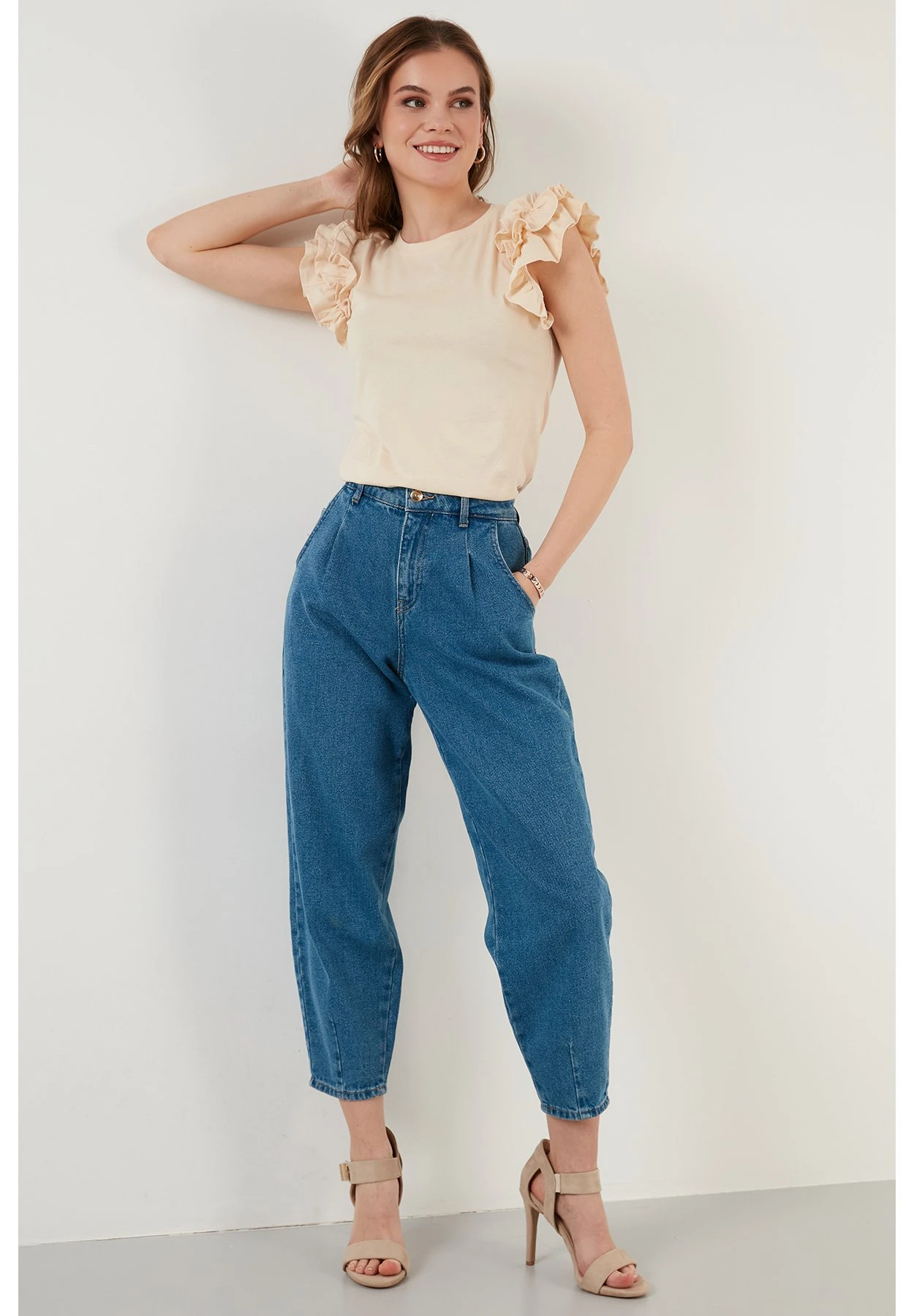 LELA Camiseta Estampada - Stone Colored - Imagen 4