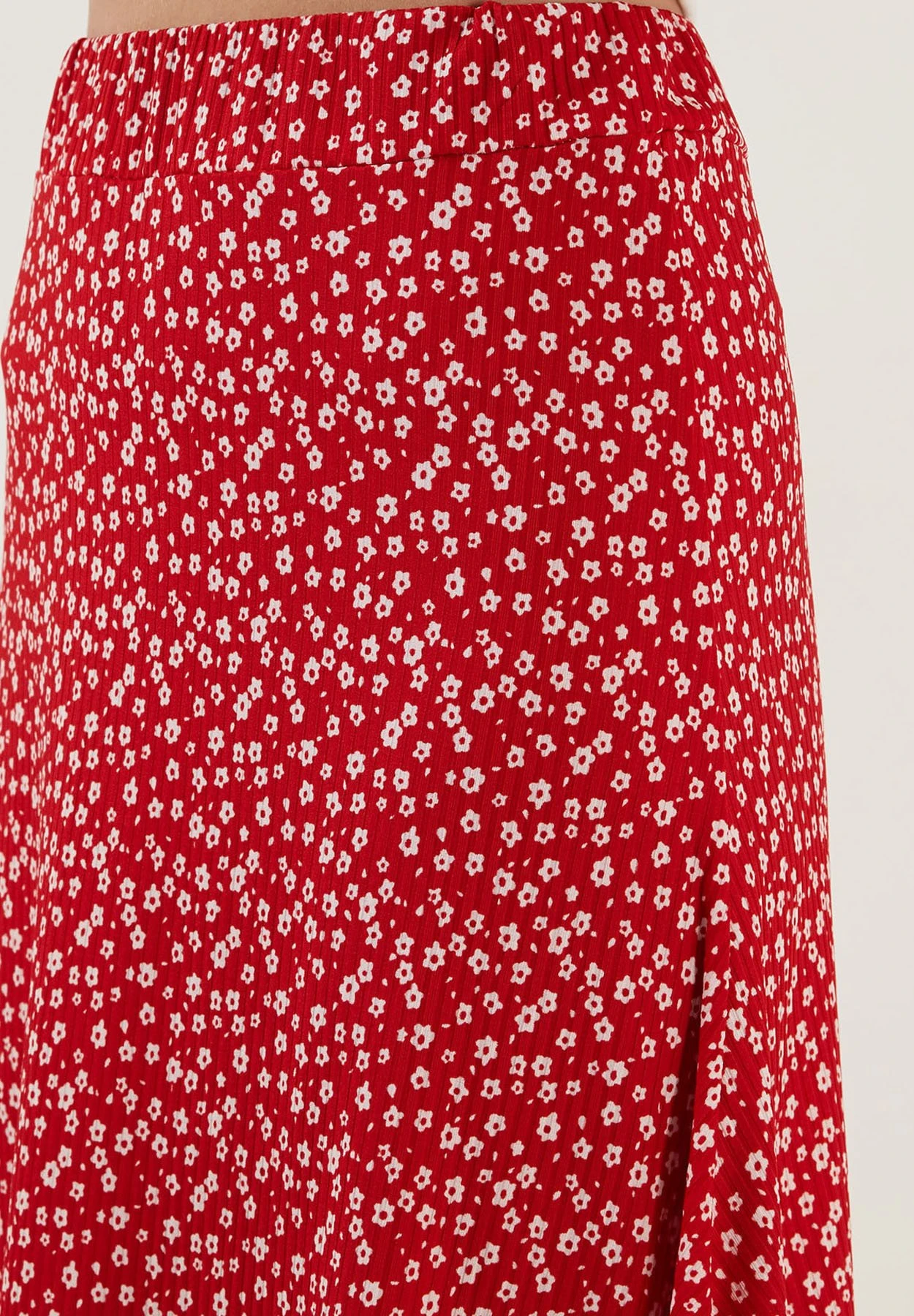 LELA Midi- Falda Acampanada - Red - Imagen 6