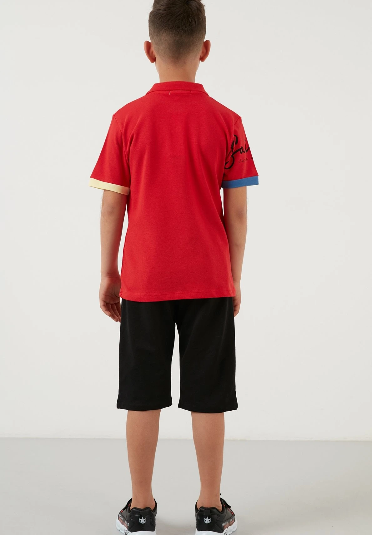 LELA Regular Fit - Shorts - Red - Imagen 3