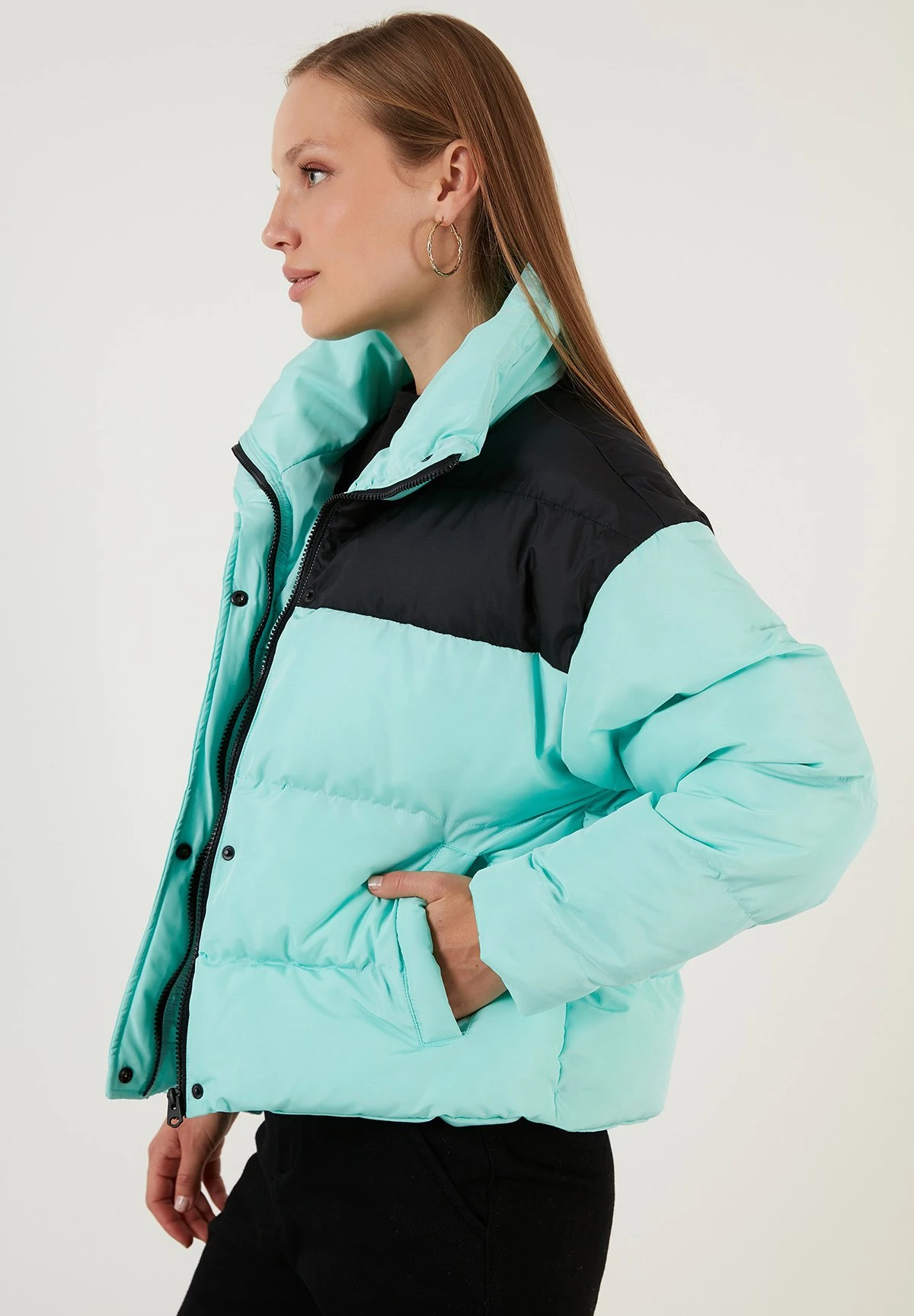 LELA Regular Fit - Chaqueta De Invierno - Black/Mint - Imagen 4