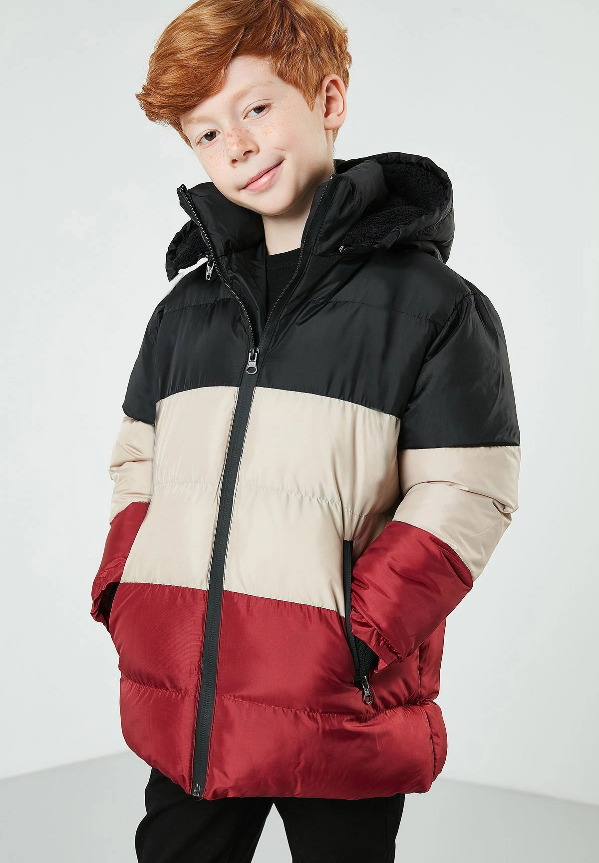 LELA Removable Hooded Inflatable - Abrigo De Invierno - Black-Stone Color-Bordeaux - Imagen 2