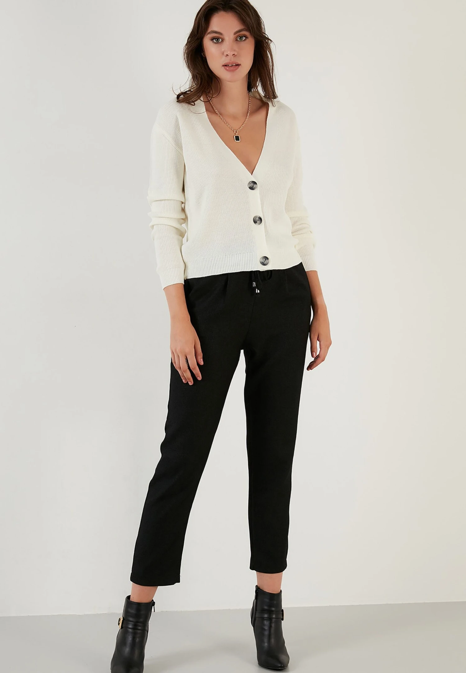 LELA Regular Fit - Chaqueta De Punto - Ecru - Imagen 2