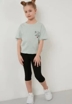 LELA Regular Fit T-Shirt And Leggins - Leggings - Green