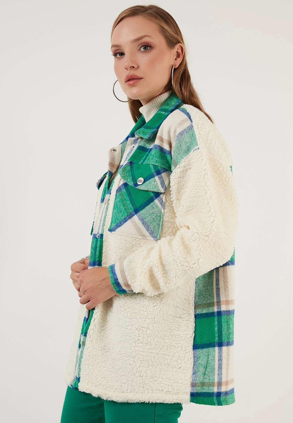 LELA Abrigo Corto - Green - Imagen 4