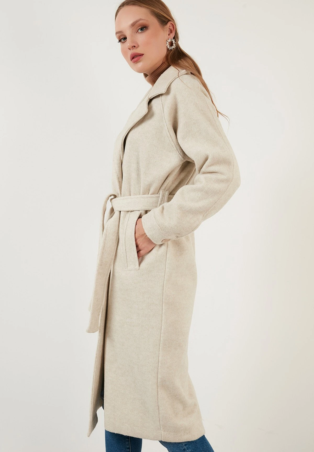 LELA Loose Fit - Abrigo Clásico - Light Mink - Imagen 7